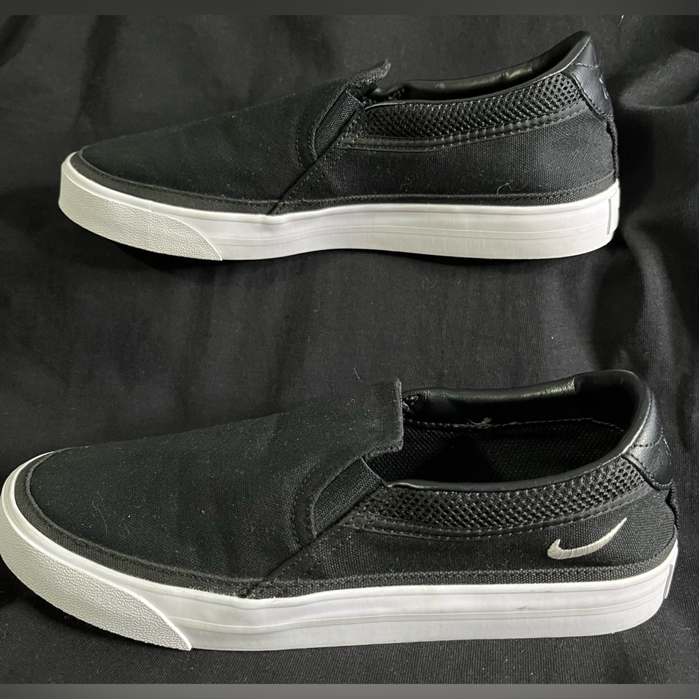 Nike Court Legacy Slip-On Black And White Womens 8.5